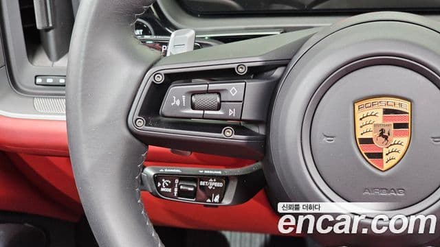 Porsche Cayenne 2025 — Photo 4/38
