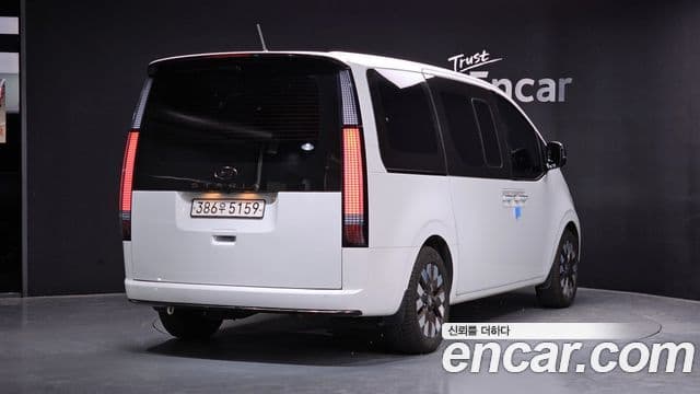 Hyundai Staria 2021 — Şəkil 2/20