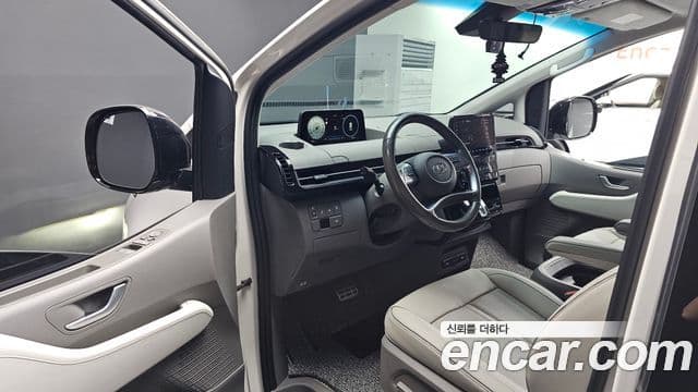 Hyundai Staria 2021 — Şəkil 10/20