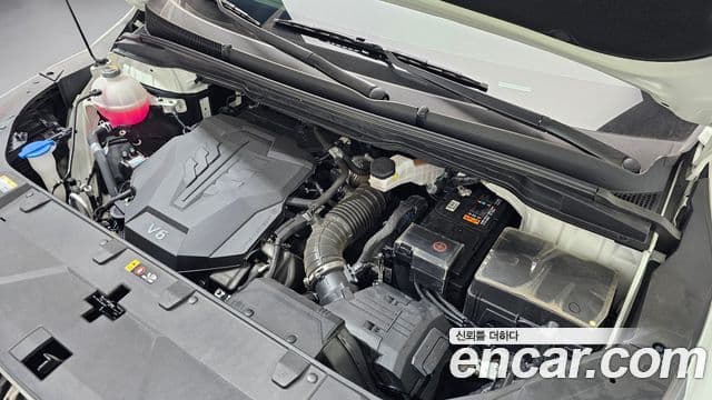 Kia Carnival 2023 — фото 6 из 20
