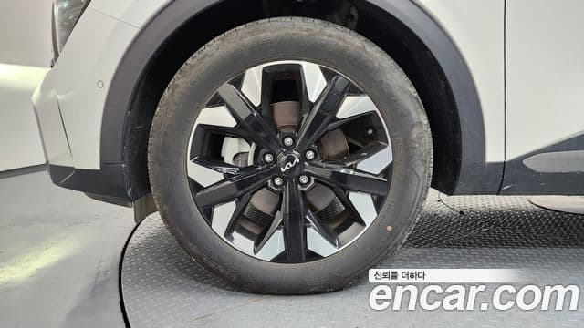 Kia Sportage 2022 — ფოტო 5/20