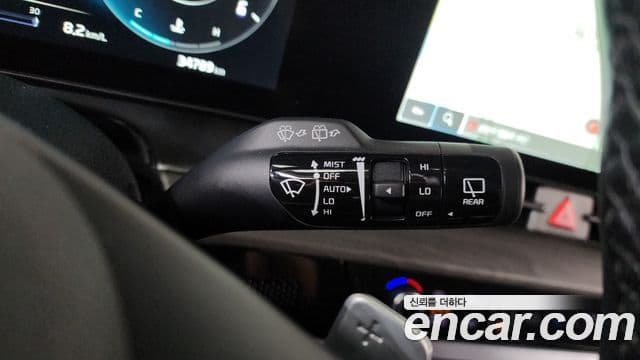 Kia Sportage 2022 — ფოტო 17/20