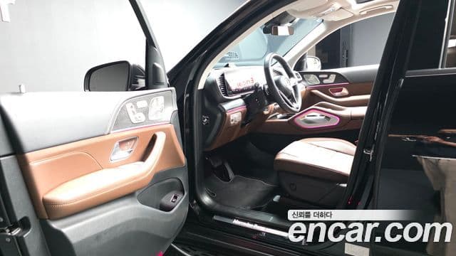 Mercedes-Benz GLE-Class 2023 — фото 10 из 20