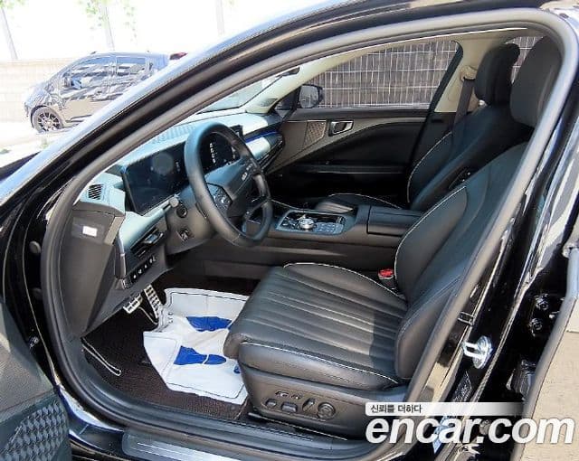 Kia K8 2025 — ფოტო 8/20