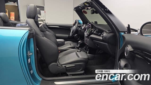 Mini Cooper Convertible 2018 — Şəkil 4/20