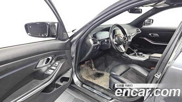 BMW 3 Series 2021 — ფოტო 10/20