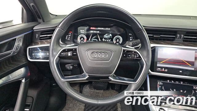 Audi A6 2021 — фото 13 из 20
