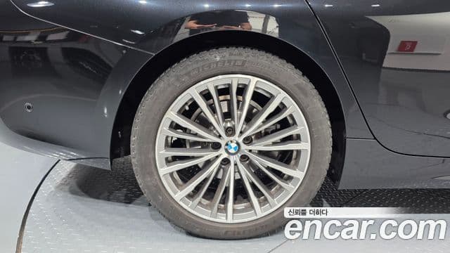 BMW 3 Series 2022 — фото 5 из 20