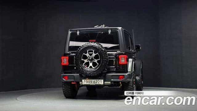 Jeep Wrangler 2020 — фото 4 из 20