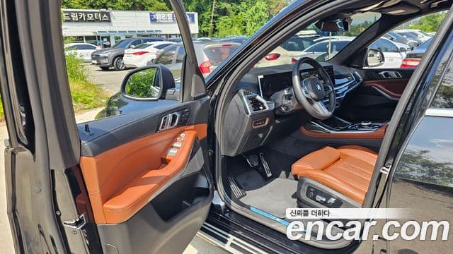 BMW X7 2025 — фото 10 из 20