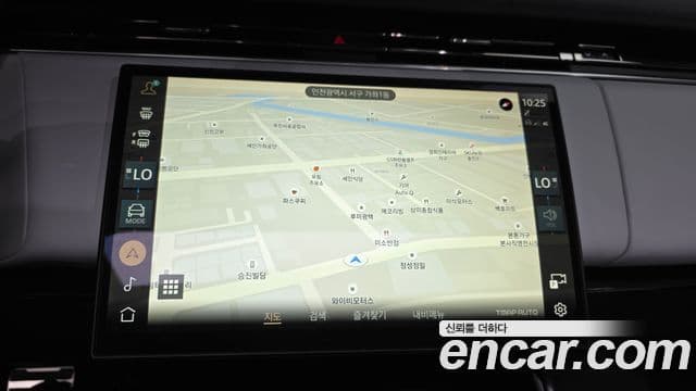 Land Rover Range Rover Sport 2025 — Photo 15/20