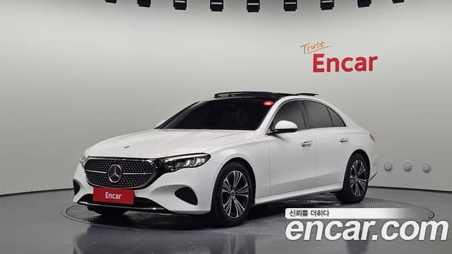 Mercedes-Benz E-Class 2025 — ფოტო 1/20