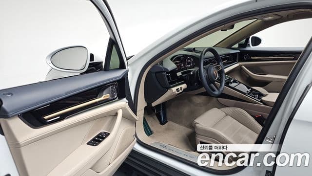 Porsche Panamera 2025 — фото 10 из 20