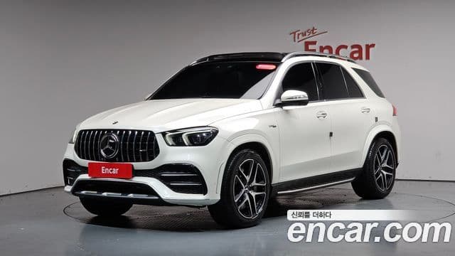 Mercedes-Benz GLE-Class 2022 — Photo 17/41