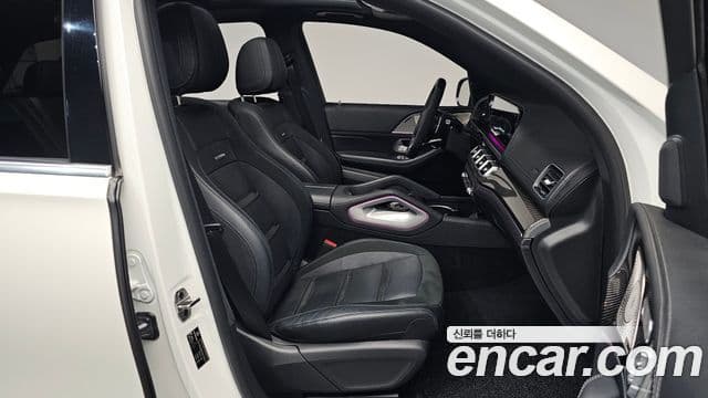 Mercedes-Benz GLE-Class 2022 — Photo 25/41