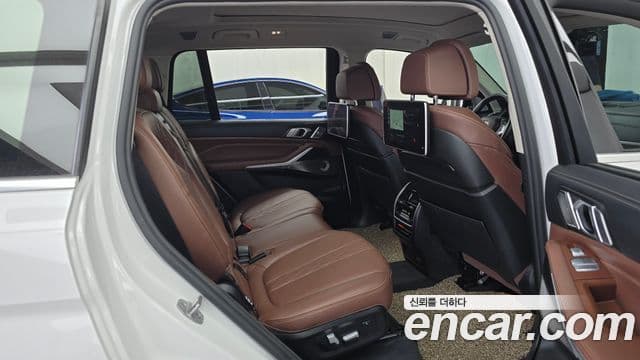 BMW X7 2021 — Şəkil 11/20