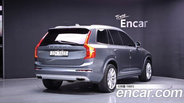 Volvo XC90 2019 — фото 2 из 20