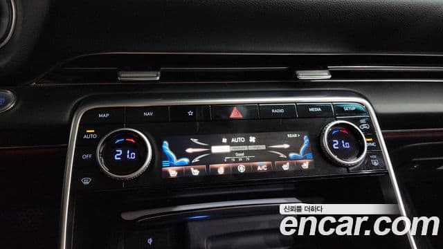 Genesis GV80 2021 — фото 12 из 20