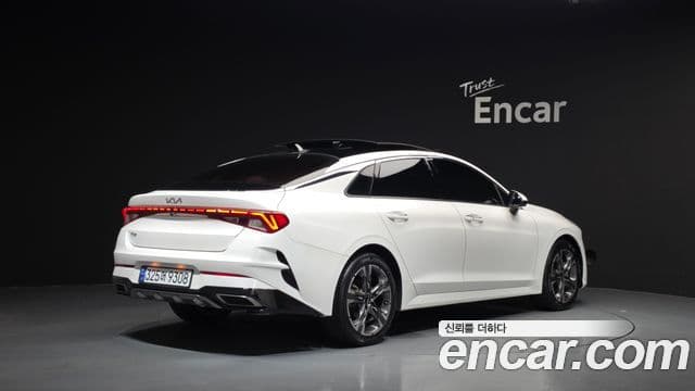 Kia K5 2022 — фото 2 из 20