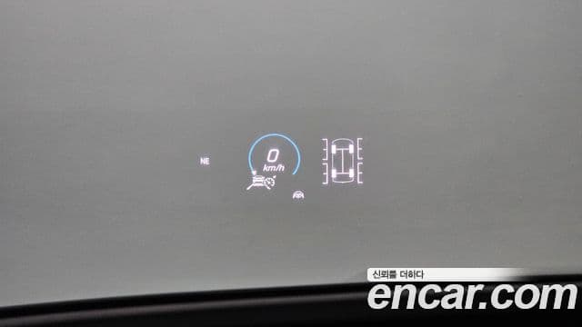 Mercedes-Benz GLE-Class 2021 — Photo 36/37