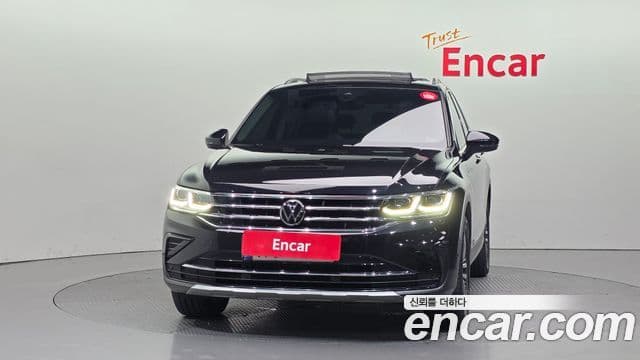 Volkswagen Tiguan 2022 — ფოტო 3/20