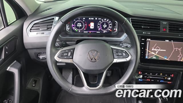 Volkswagen Tiguan 2022 — фото 12 из 20