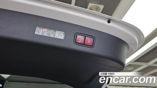 Mercedes-Benz GLC-Class 2024 — Photo 5/37