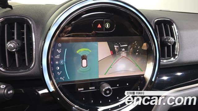 Mini Cooper Countryman 2024 — фото 15 из 20
