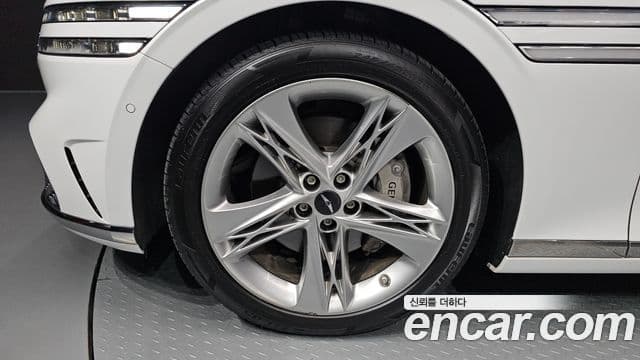 Genesis G90 2022 — Şəkil 5/20