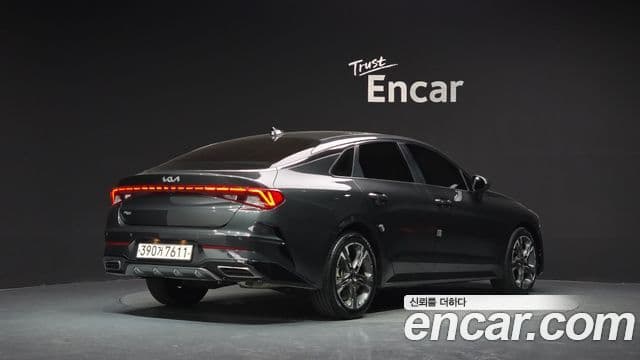 Kia K5 2022 — ფოტო 2/20