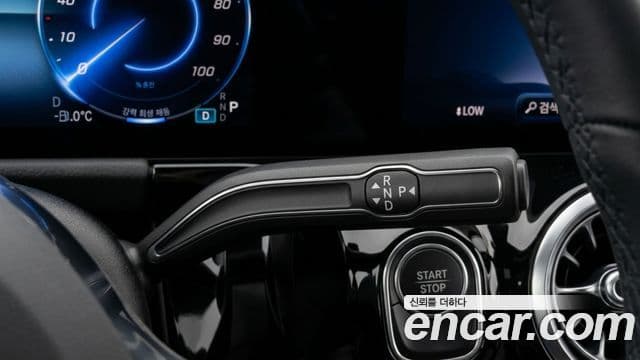 Mercedes-Benz EQA 2025 — ფოტო 11/12
