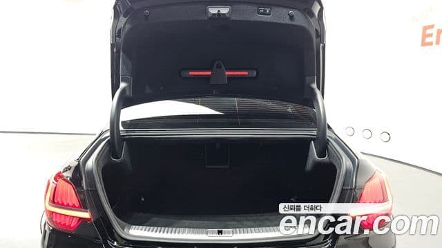 Kia The K9 2023 — фото 16 из 20