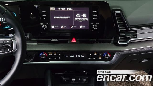 Kia Sportage 2024 — ფოტო 18/20