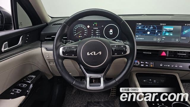 Kia K5 2024 — фото 12 из 20