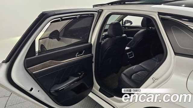 Kia K5 2019 — фото 20 из 20