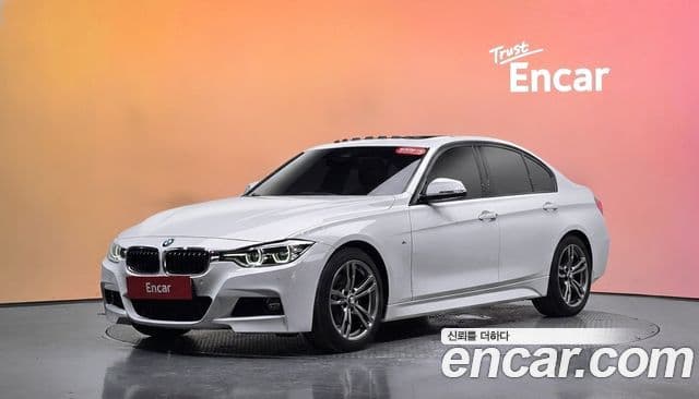 BMW 3 Series 2018 — фото 1 из 20