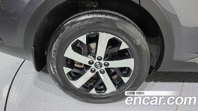 Kia Sorento 2021 — фото 5 из 20