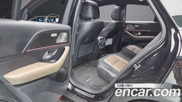 Mercedes-Benz GLE-Class 2021 — ფოტო 12/20