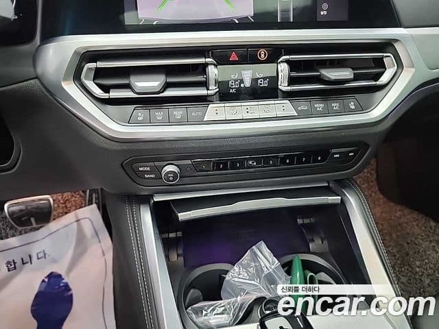 BMW 4 Series 2022 — ფოტო 9/20