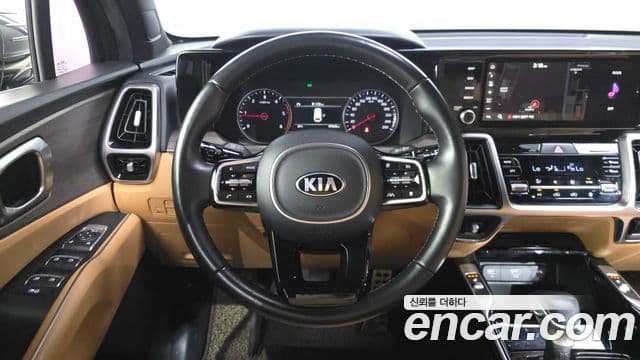 Kia Sorento 2021 — фото 13 из 20