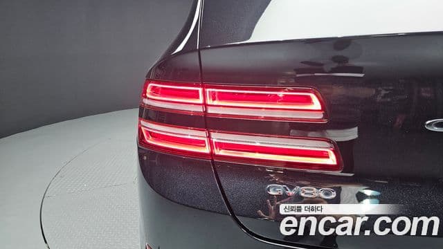 Genesis GV80 2020 — Photo 13/35