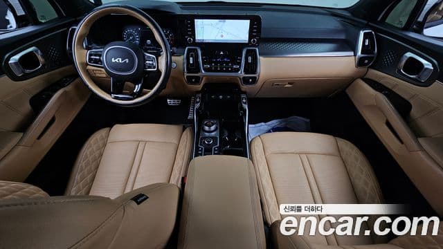 Kia Sorento 2023 — Фото 7/20