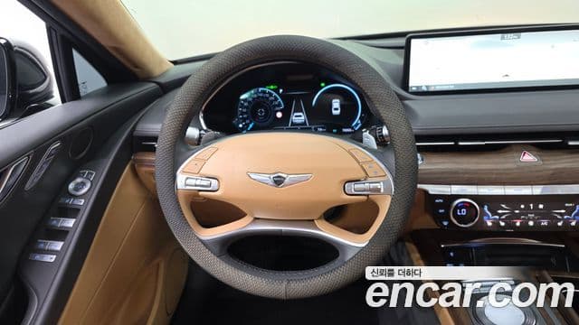 Genesis Electrified G80 2022 — фото 14 из 20