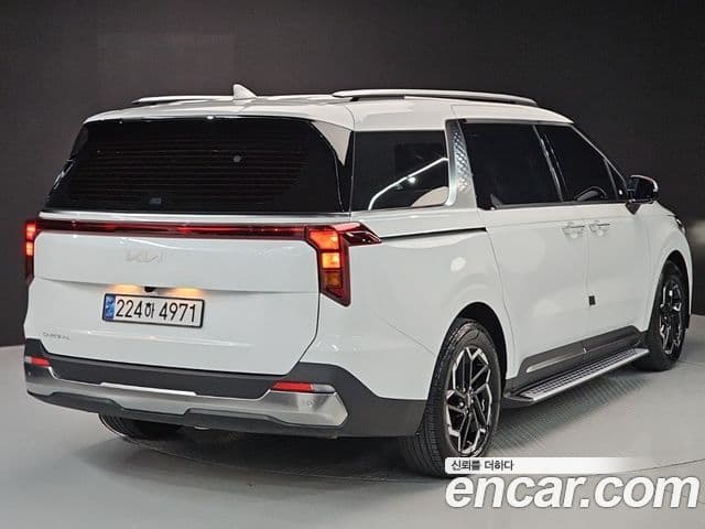 Kia Carnival 2025 — ფოტო 3/20