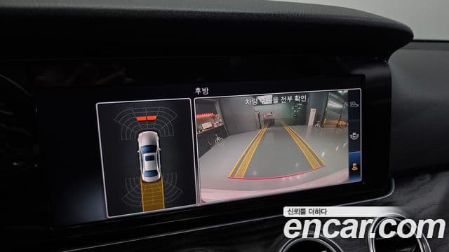 Mercedes-Benz E-Class 2018 — фото 15 из 20