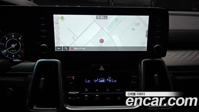 Kia Sorento 2021 — Фото 14/20