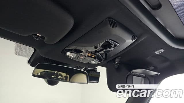 Mini Cooper S 2026 — фото 17 из 20