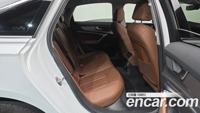 Audi A6 2020 — Şəkil 10/20