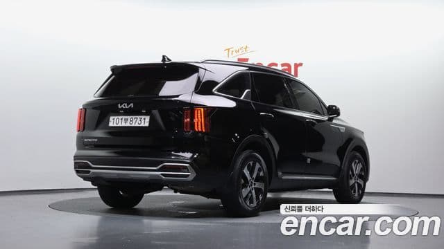 Kia Sorento 2023 — фото 2 из 20