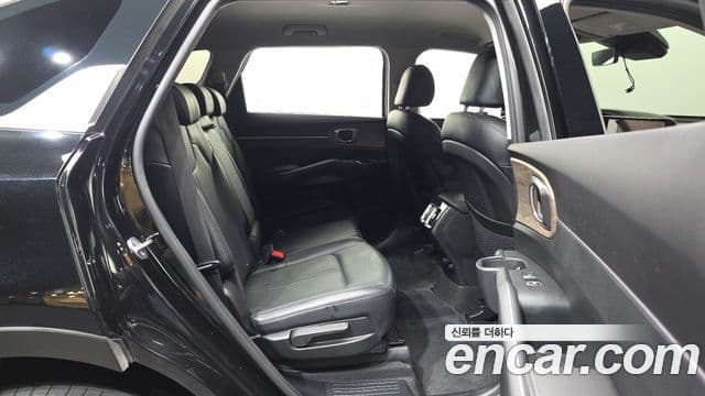 Kia Sorento 2023 — фото 12 из 20